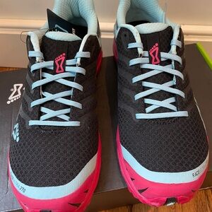Inov-8 Women's Race Ultra 270 Trail Running Shoes  Women’s Size 8.5 US Men's 7US